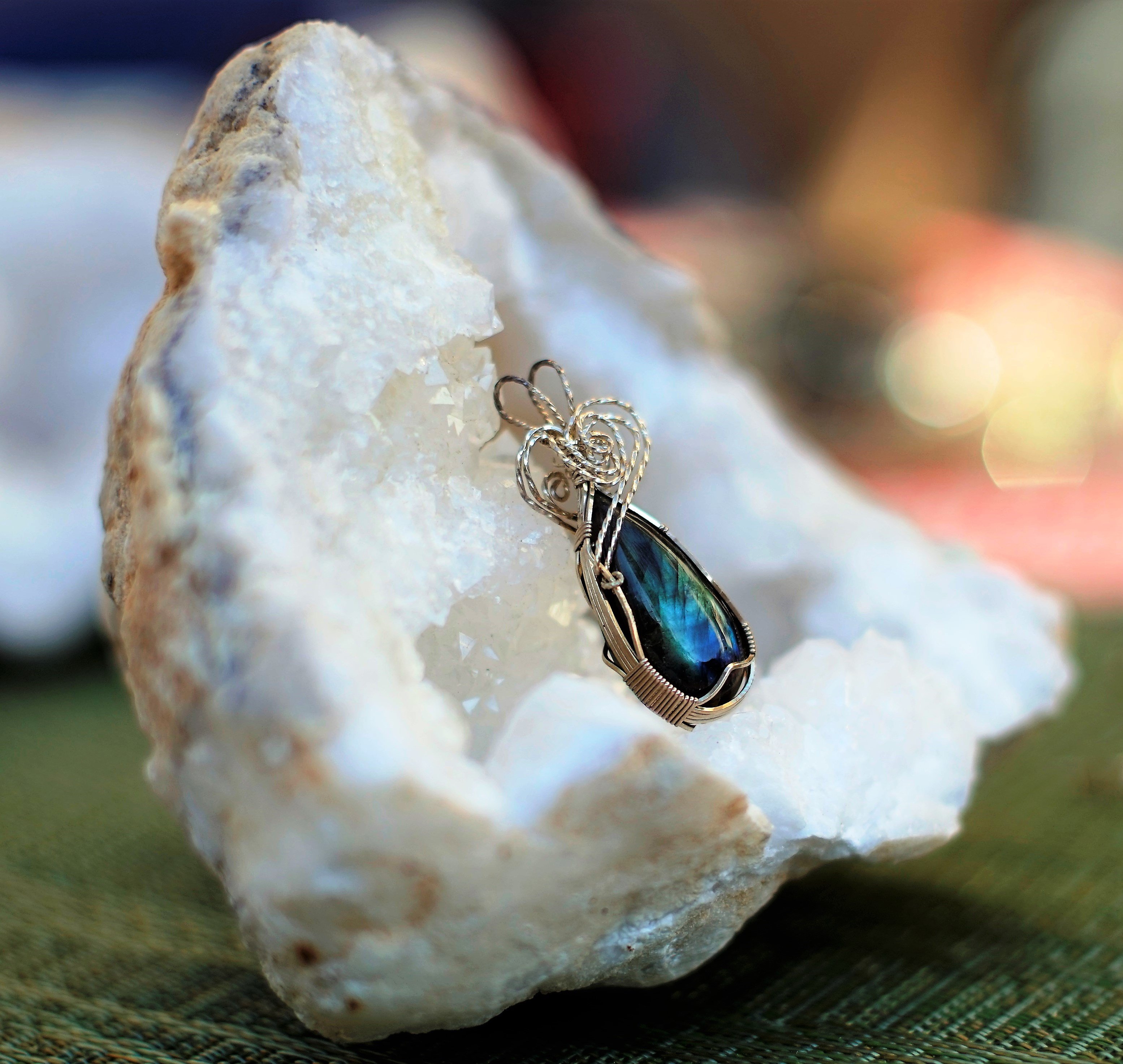 Labradorite, a gorgeous stone of transformation, spiritual expansion, and intuition, can also strengthen your willpower and spiritual focus. Its energies can give you a sense of purposefulness, and it will help you develop new ideas or find joy and enthusiasm in what you are doing.
